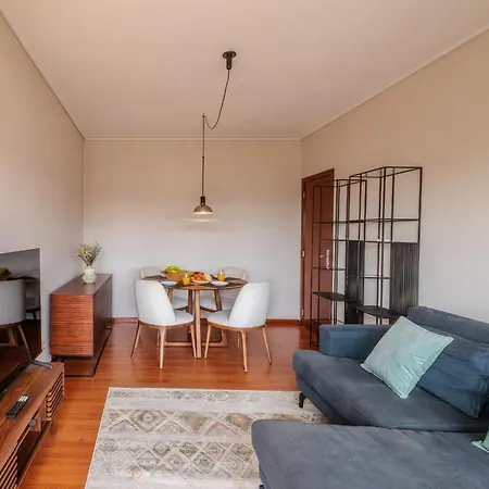 Norton De Matos Ii By House And People * Braga