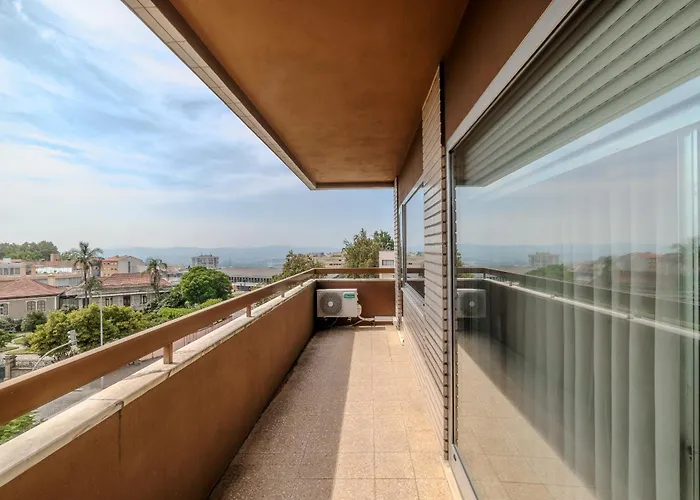 Norton De Matos Ii By House And People * Braga